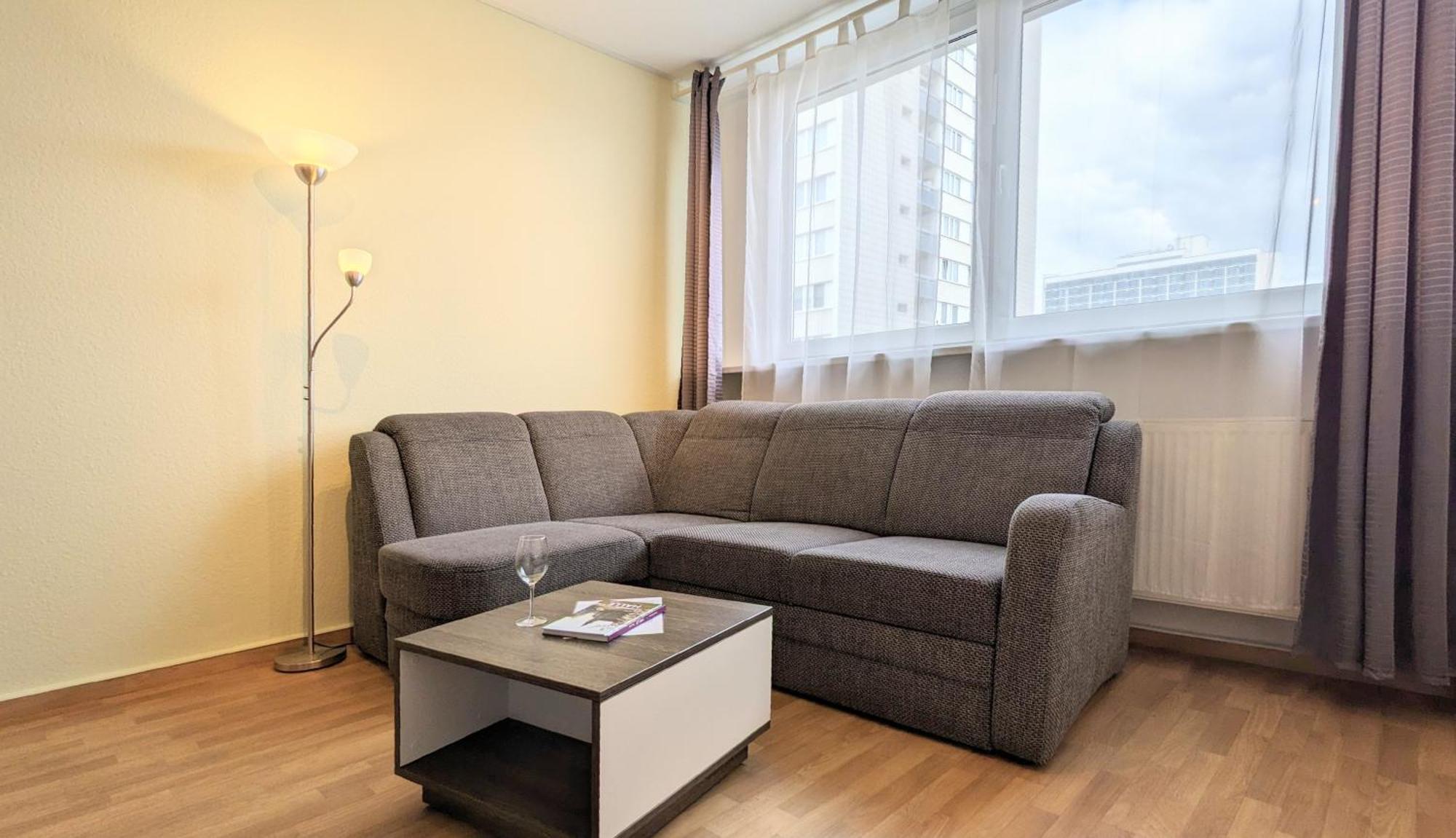 Gwg Iii Apartment *